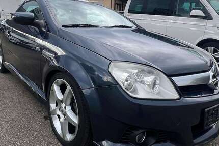 Opel Tigra 148.400 km 2.950 &euro; Böbingen an der Rems 73560
