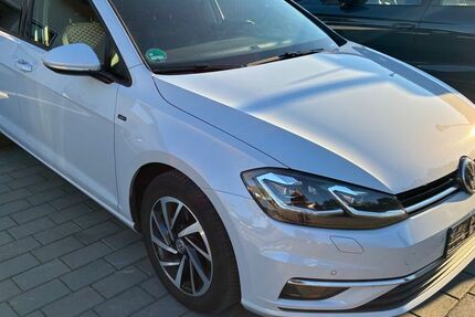 VW Golf 147.000 km 10.490 &euro; Heubach 73540