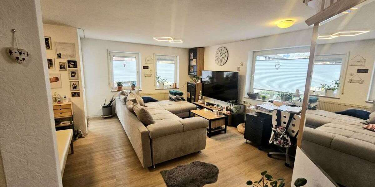 Etagenwohnung Aalen - 2.5 Zimmer, 65 m&sup2;, 254.000&euro; | Angebot:25599973