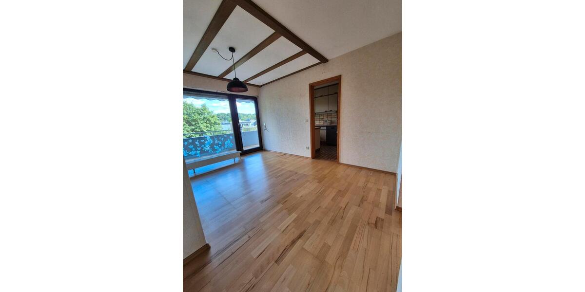 Etagenwohnung Aalen Unterkochen - 3.5 Zimmer, 95 m&sup2;, 280.000&euro; | Angebot:25408184