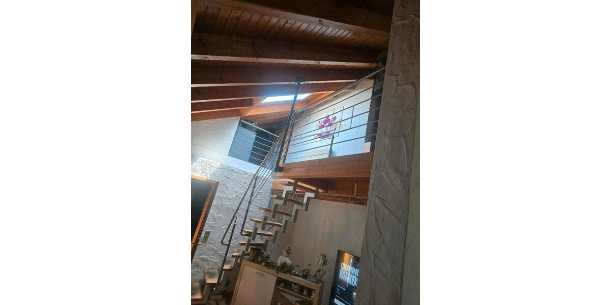 Maisonettenwohnung Essingen - 4.5 Zimmer, 130 m&sup2;, 405.000&euro; | Angebot:26953356