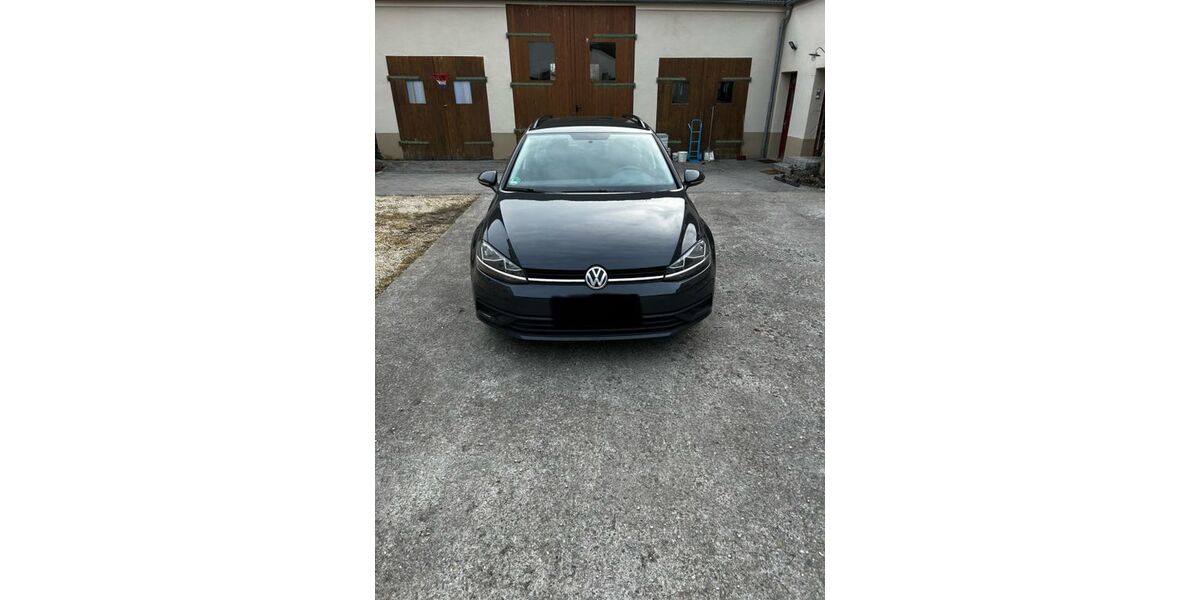 VW Golf 110.112 km 11.500 &euro; Nördlingen 86720
