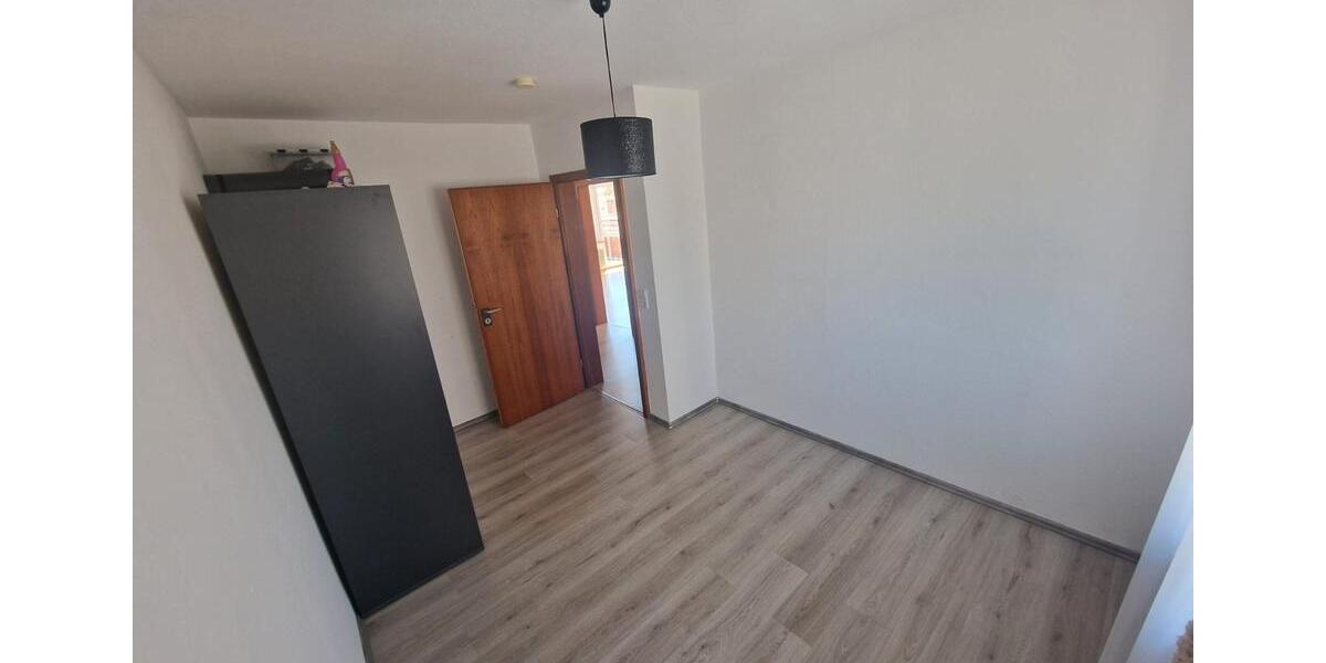 Etagenwohnung Stödtlen - 3 Zimmer, 90 m&sup2;, 650&euro; | Angebot:26460111