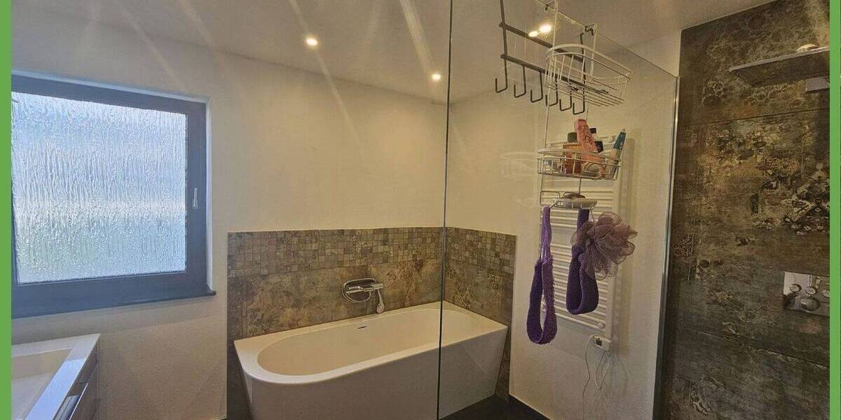 Einfamilienhaus Aalen Wasseralfingen - 8 Zimmer, 260 m&sup2;, 628.000&euro; | Angebot:26740310