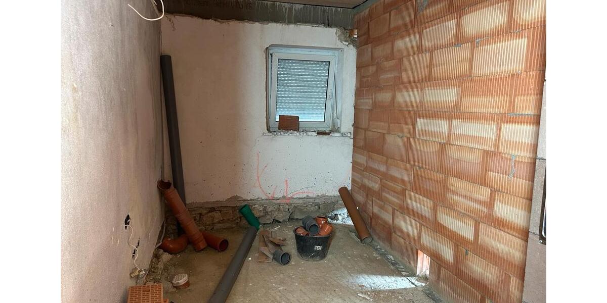 Einfamilienhaus Königsbronn - 4 Zimmer, 100 m&sup2;, 135.000&euro; | Angebot:25513698