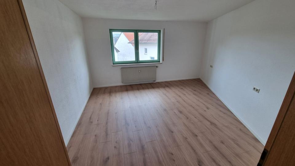 Etagenwohnung Heidenheim an der Brenz - 2.5 Zimmer, 69 m&sup2;, 730&euro; | Angebot:27550074