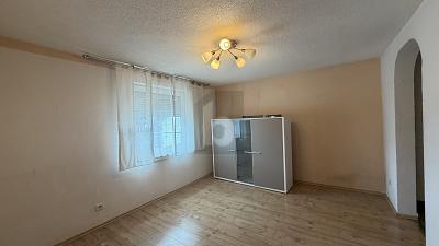 ZUHAUSE IN RUHIGER LAGE UND MIT AUSBAUPOTENZIAL - Einfamilienhaus Aalen Dewangen | Angebot:26981945