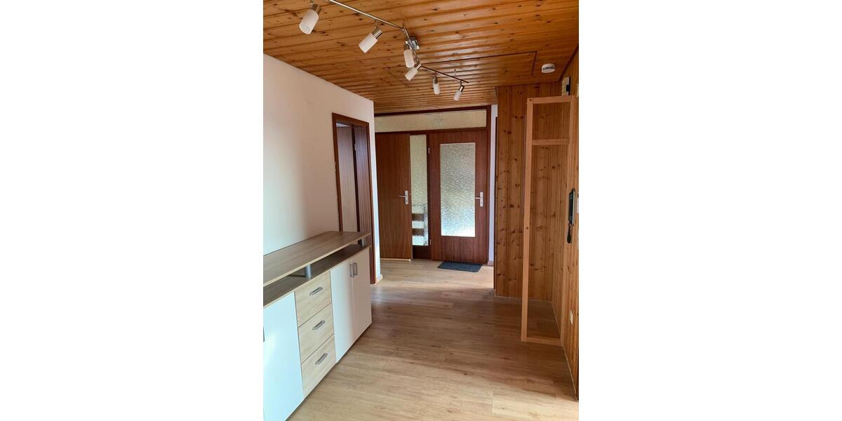 Dachgeschoßwohnung Nördlingen - 3 Zimmer, 74 m&sup2;, 740&euro; | Angebot:23760710