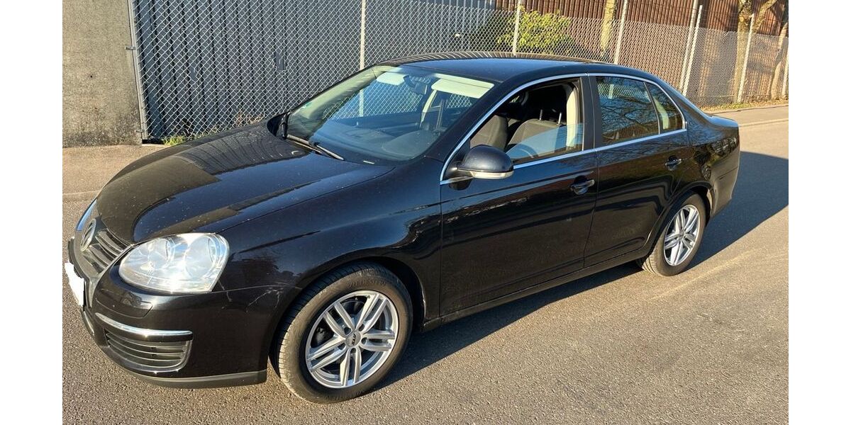 VW Jetta 225.350 km 2.590 &euro; Mutlangen 73557