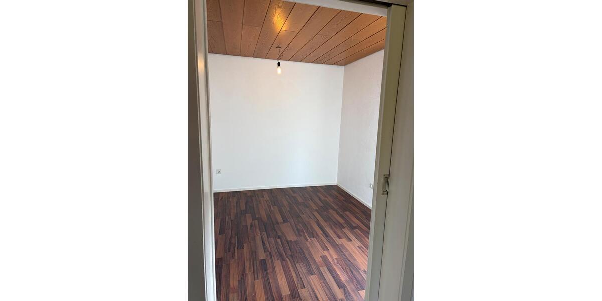 Etagenwohnung Lauchheim - 5 Zimmer, 90 m&sup2;, 780&euro; | Angebot:25923495