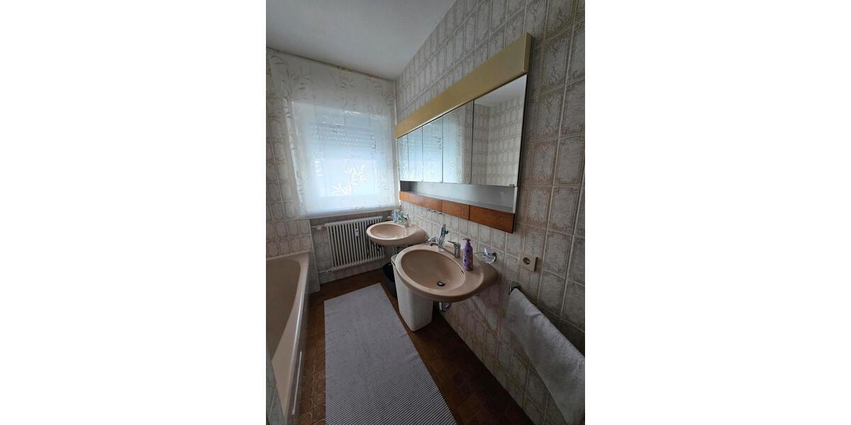 Etagenwohnung Bopfingen - 3 Zimmer, 75 m&sup2;, 200.000&euro; | Angebot:24427253