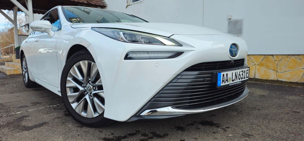 Toyota Mirai 220.545 km 10.100 &euro; Aalen 73431