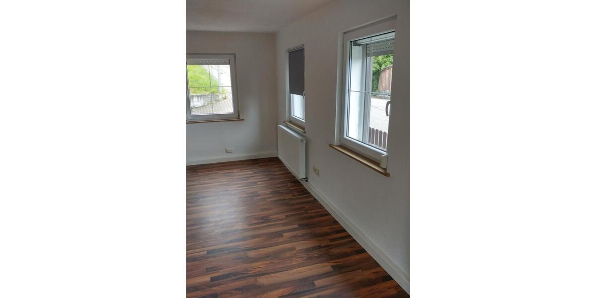 Einfamilienhaus Hüttlingen - 4 Zimmer, 90 m&sup2;, 200.000&euro; | Angebot:26525991