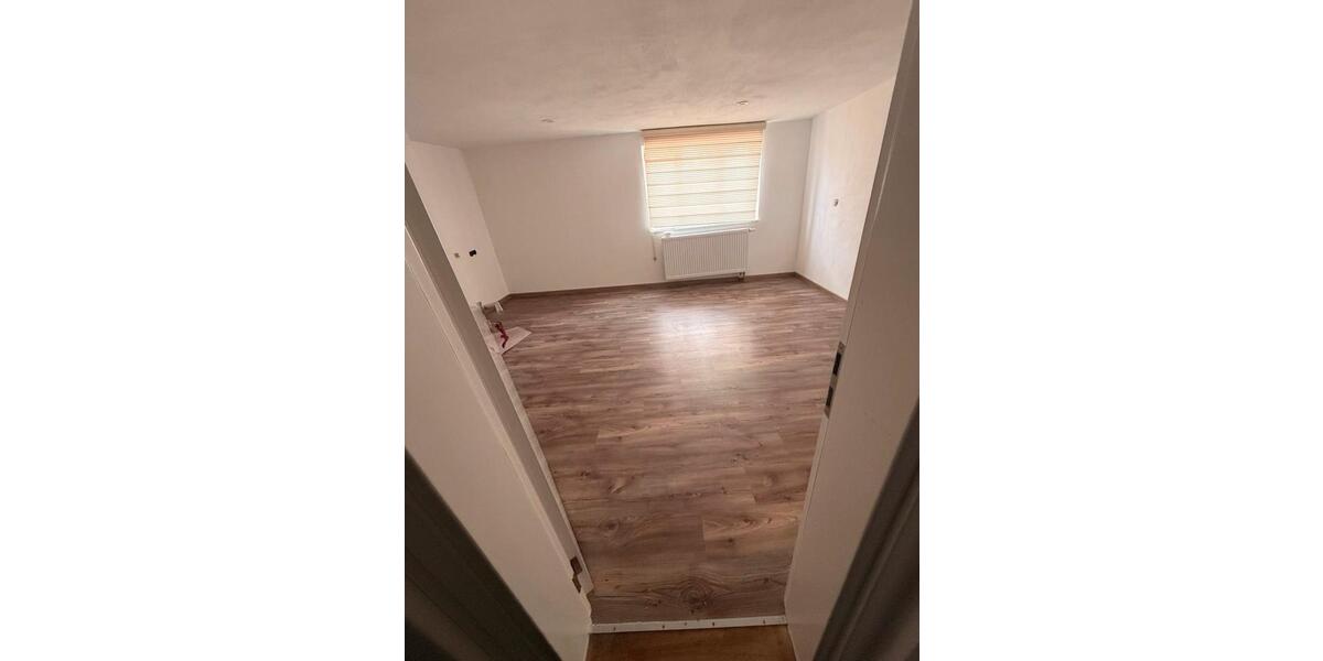 Einfamilienhaus Giengen an der Brenz - 8 Zimmer, 200 m&sup2;, 395.000&euro; | Angebot:27158341