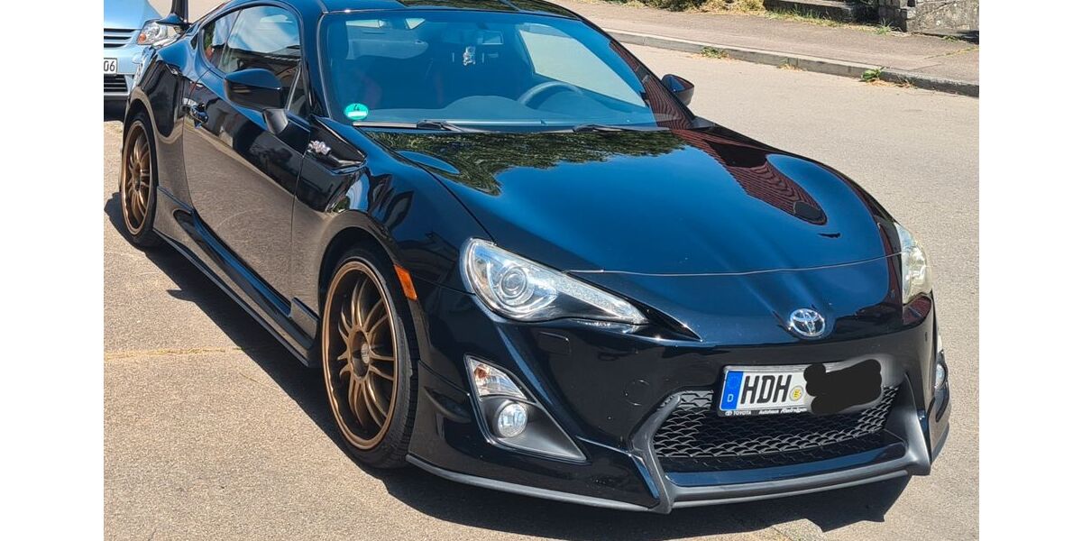 Toyota GT86 72.500 km 25.999 &euro; Heidenheim 89520