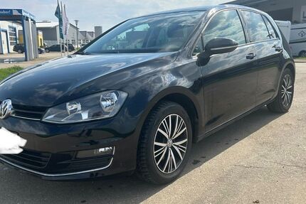 VW Golf 130.000 km 12.500 &euro; Zipplingen 73485