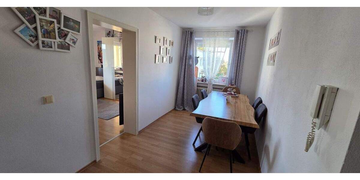 Etagenwohnung Nördlingen - 3 Zimmer, 84 m&sup2;, 735&euro; | Angebot:25674100