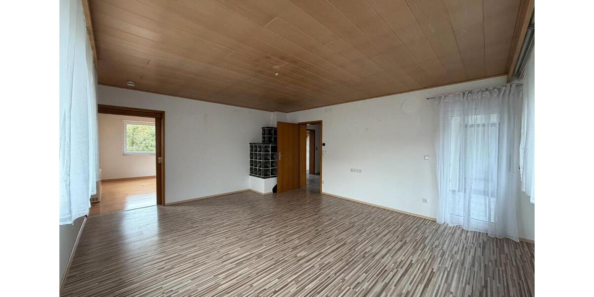 Einfamilienhaus Bopfingen - 5 Zimmer, 116 m&sup2;, 1.200&euro; | Angebot:27623342