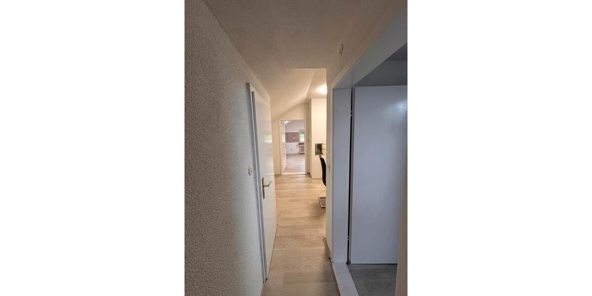 Dachgeschoßwohnung Aalen Attenhofen - 2.5 Zimmer, 50 m&sup2;, 700&euro; | Angebot:26519409