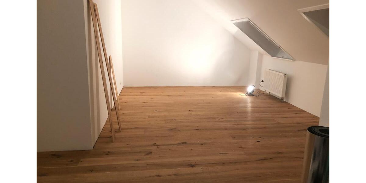 Dachgeschoßwohnung Steinheim am Albuch - 4.5 Zimmer, 91 m&sup2;, 350.000&euro; | Angebot:25169939