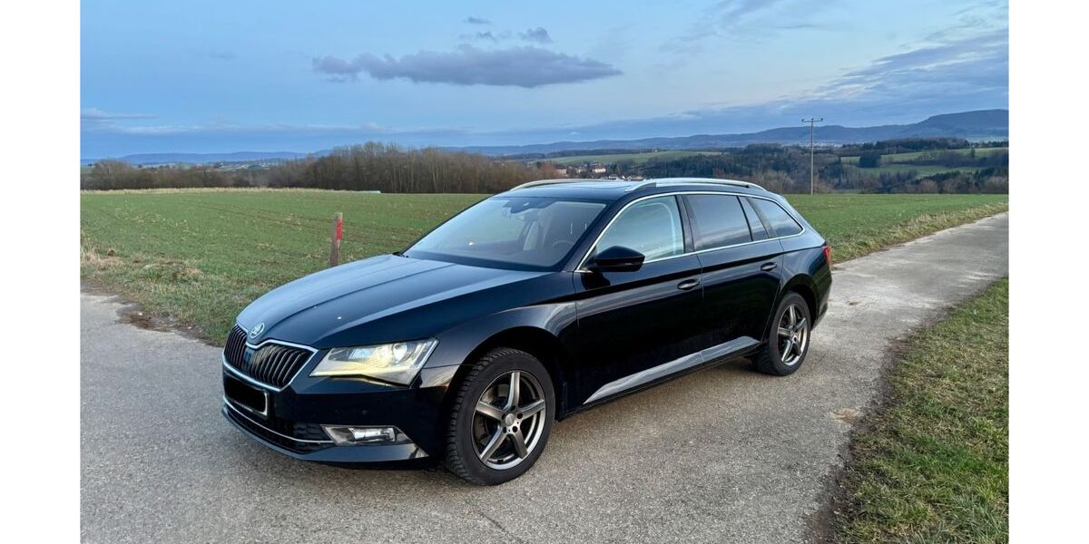 Skoda Superb 256.500 km 12.700 &euro; Eschach 73569