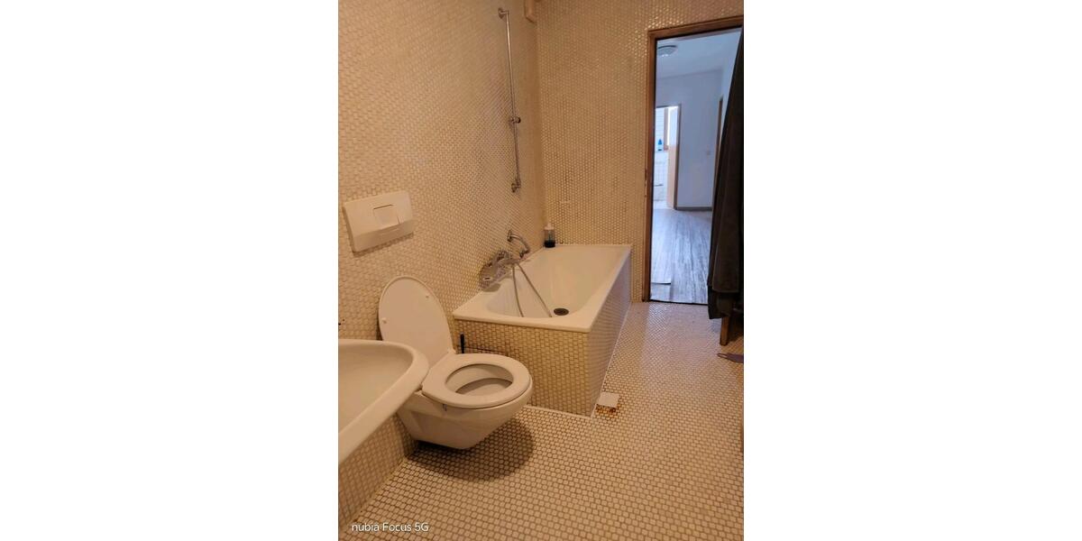 Etagenwohnung Schwäbisch Gmünd - 4 Zimmer, 110 m&sup2;, 900&euro; | Angebot:25308137