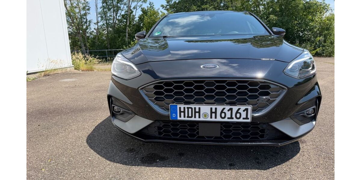 Ford Focus 48.298 km 24.000 &euro; Giengen 89537