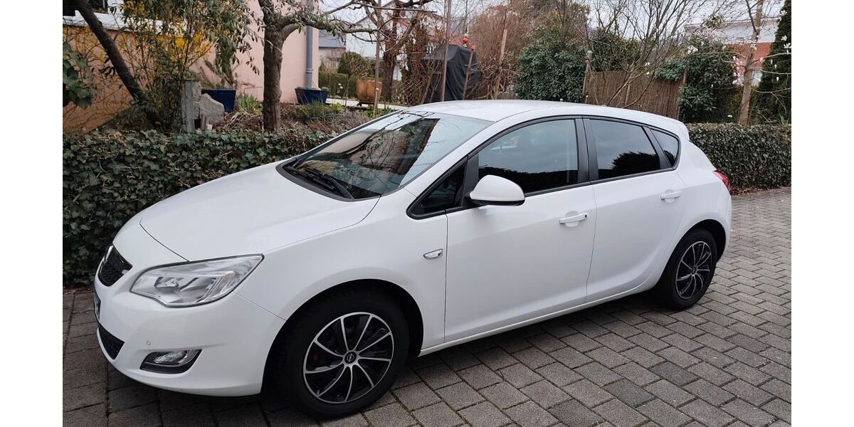 Opel Astra 107.000 km 6.000 &euro; Essingen 73457