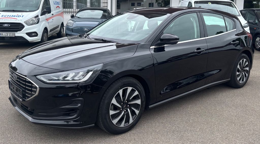 Ford Focus 88.980 km 14.980 &euro; Essingen 73457