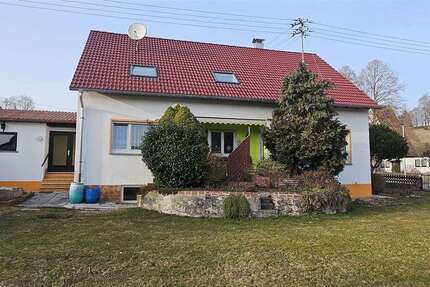 Haus Steinheim - 8 Zimmer, 183 m&sup2;, 380.000&euro; | Angebot:25201254