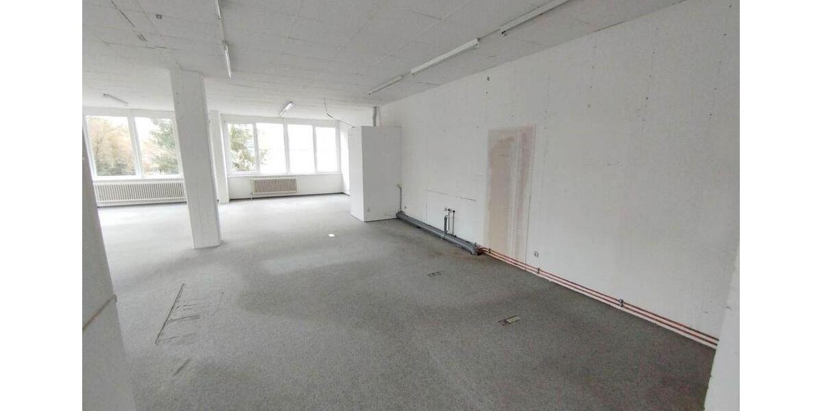 Gewerbeobjekt Aalen Attenhofen - 900&euro; | Angebot:25656898