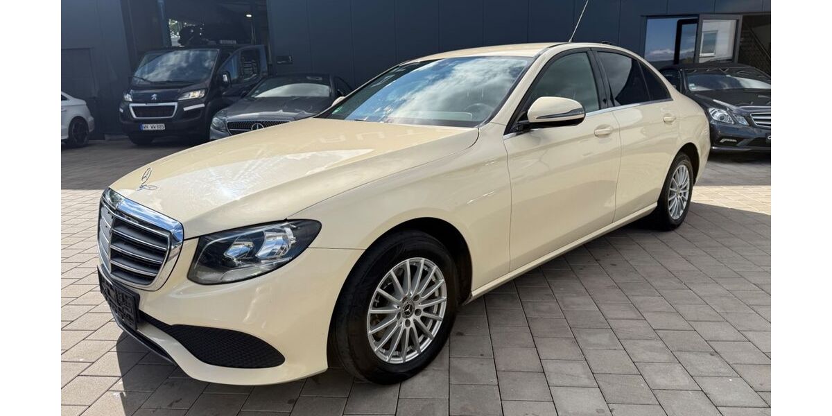 Mercedes-Benz E 200 361.000 km 12.900 &euro; Aalen-Essingen 73457