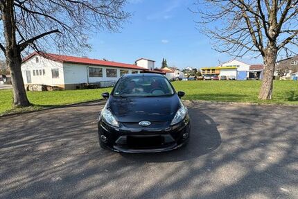 Ford Fiesta 144.000 km 3.200 &euro; Schwäbisch Gmünd 73527