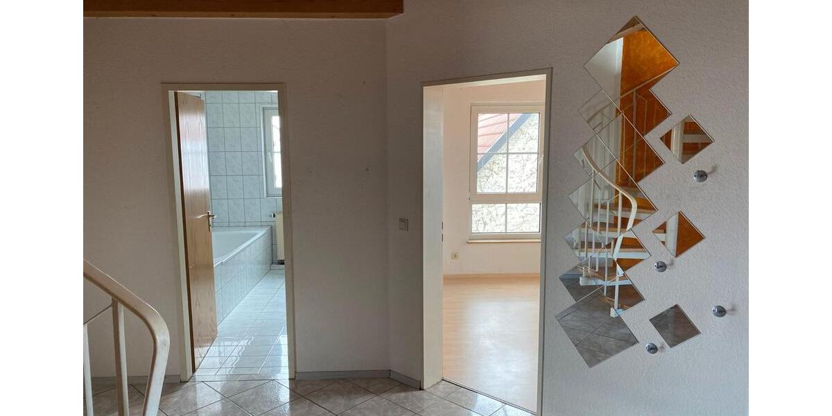 Maisonettenwohnung Schechingen - 3 Zimmer, 87 m&sup2;, 217.500&euro; | Angebot:27003086