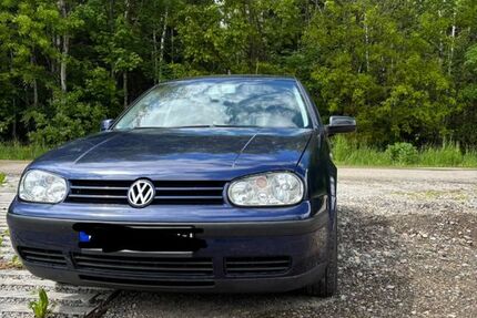 VW Golf 296.000 km 2.500 &euro; Wört 73499
