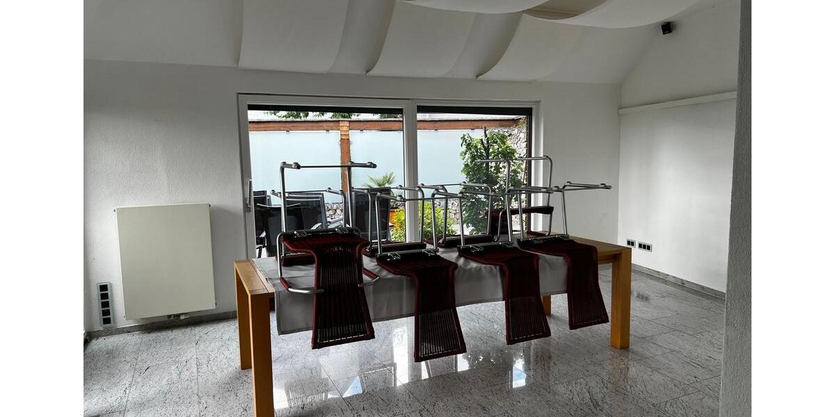 Einfamilienhaus Herbrechtingen - 6 Zimmer, 200 m&sup2;, 1.950&euro; | Angebot:25259012