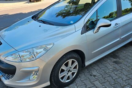 Peugeot 308 209.000 km 2.990 &euro; Herbrechtingen 89542