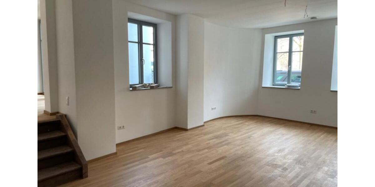 Erdgeschoßwohnung Nördlingen - 3.5 Zimmer, 105 m&sup2;, 1.260&euro; | Angebot:25790633