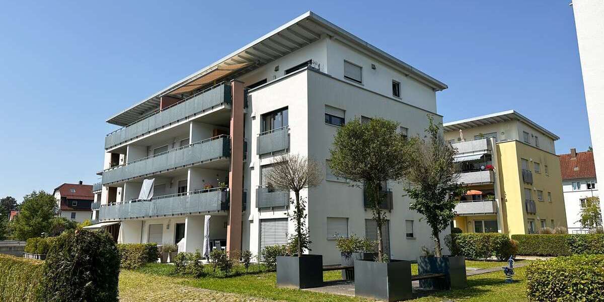 Etagenwohnung Heidenheim an der Brenz - 4 Zimmer, 109 m&sup2;, 1.200&euro; | Angebot:26073104