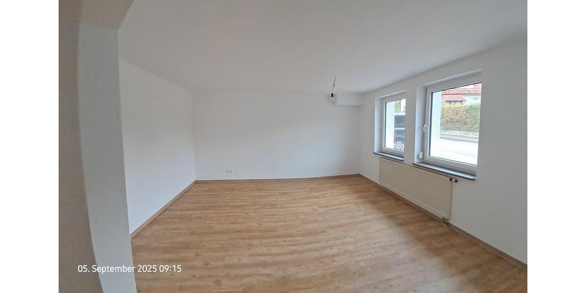 Erdgeschoßwohnung Frankenhardt - 3.5 Zimmer, 90 m&sup2;, 690&euro; | Angebot:26038454