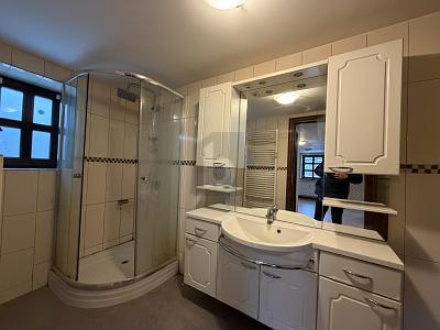 EIGENNUTZUNG, VERMIETUNG ODER RENDITEOBJEKT - Mehrfamilienhaus, Wohnhaus Spraitbach | Angebot:25958714