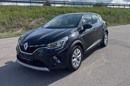 Renault Captur 124.000 km 15.500 &euro; Essingen­­­ 73457