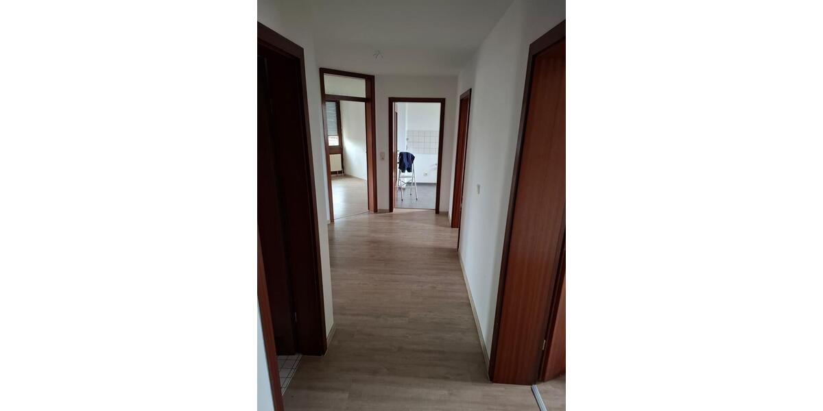 Etagenwohnung Heidenheim an der Brenz - 4 Zimmer, 89 m&sup2;, 890&euro; | Angebot:25589638