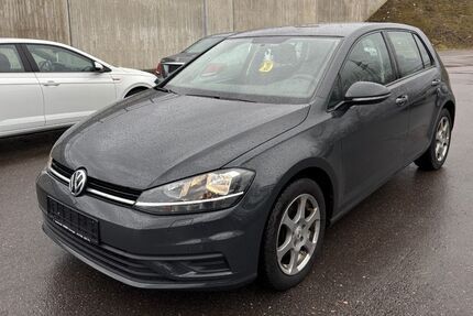VW Golf 237.000 km 8.310 &euro; Essingen­­­ 73457