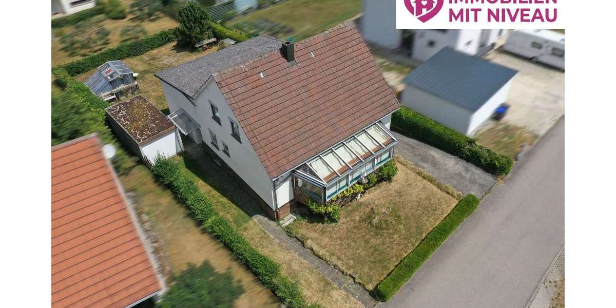 Einfamilienhaus Dunstelkingen Dunstelkingen - 7 Zimmer, 125 m&sup2;, 235.000&euro; | Angebot:27054982