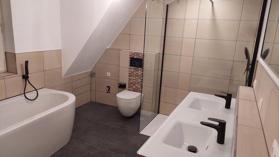Maisonettenwohnung Schwäbisch Gmünd - 5 Zimmer, 133 m&sup2;, 1.350&euro; | Angebot:26035428