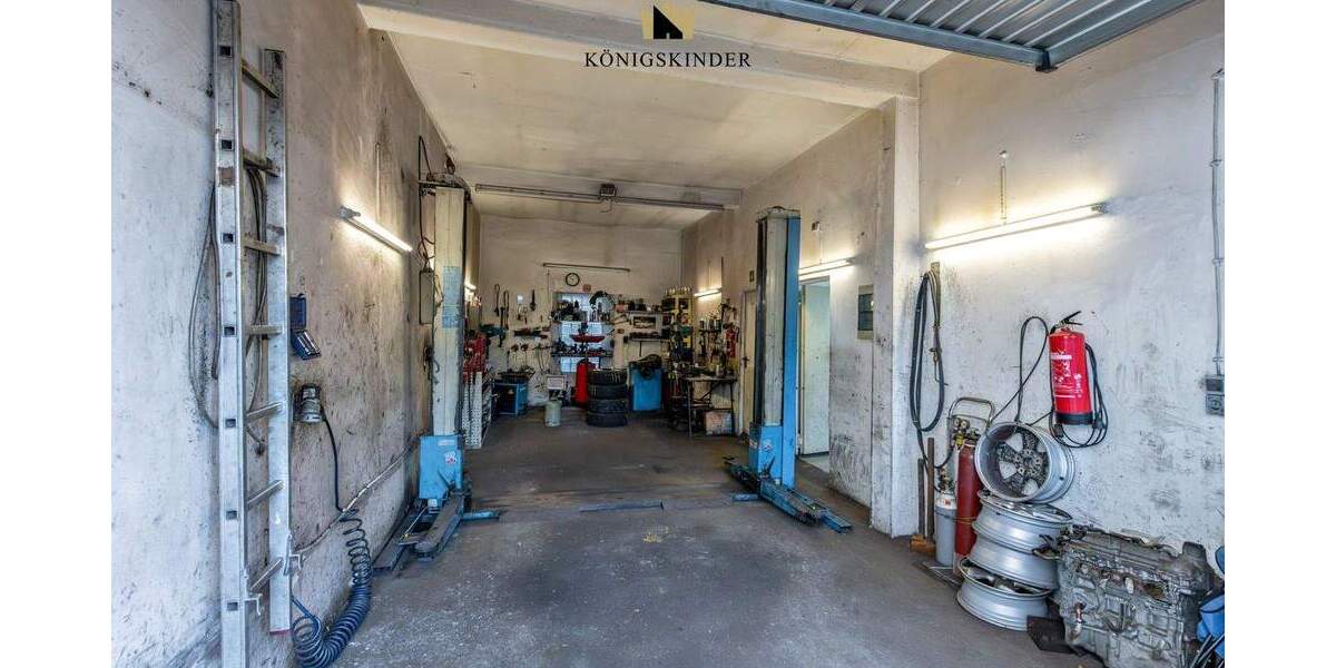 Mehrfamilienhaus, Wohnhaus Heidenheim-Schnaitheim Schnaitheim - 7 Zimmer, 180 m&sup2;, 379.000&euro; | Angebot:25680017