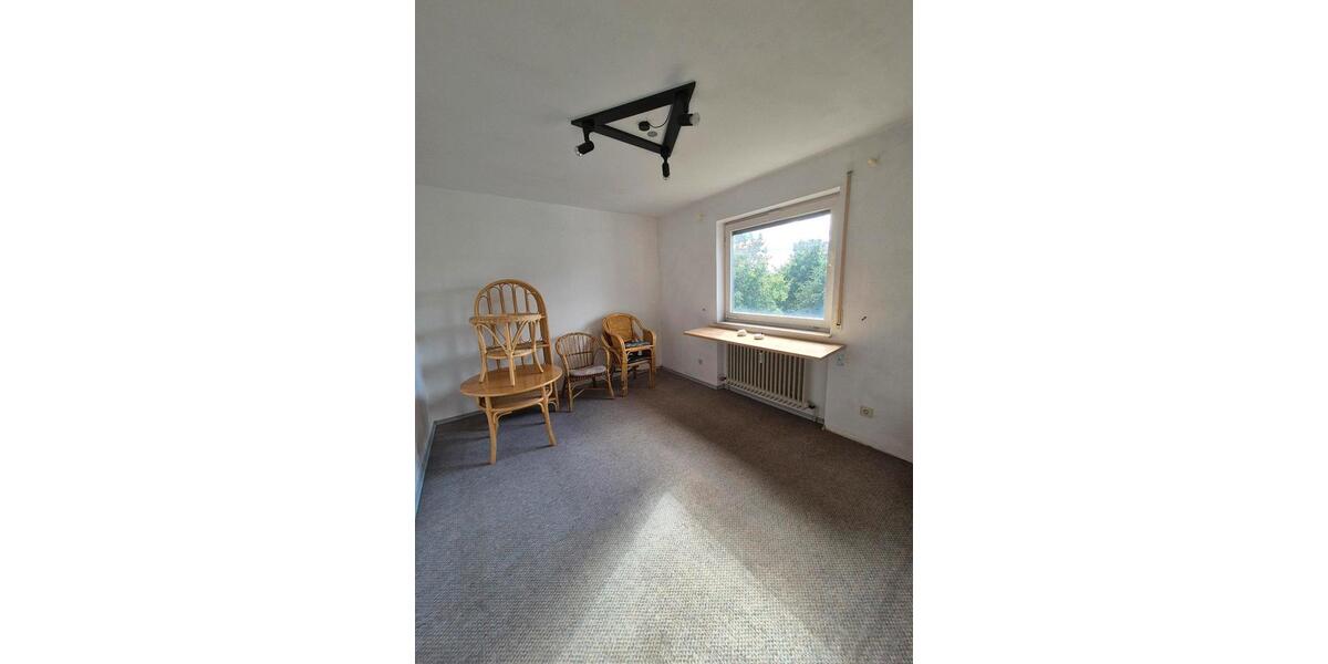 Etagenwohnung Aalen Unterkochen - 3.5 Zimmer, 95 m&sup2;, 280.000&euro; | Angebot:25408184