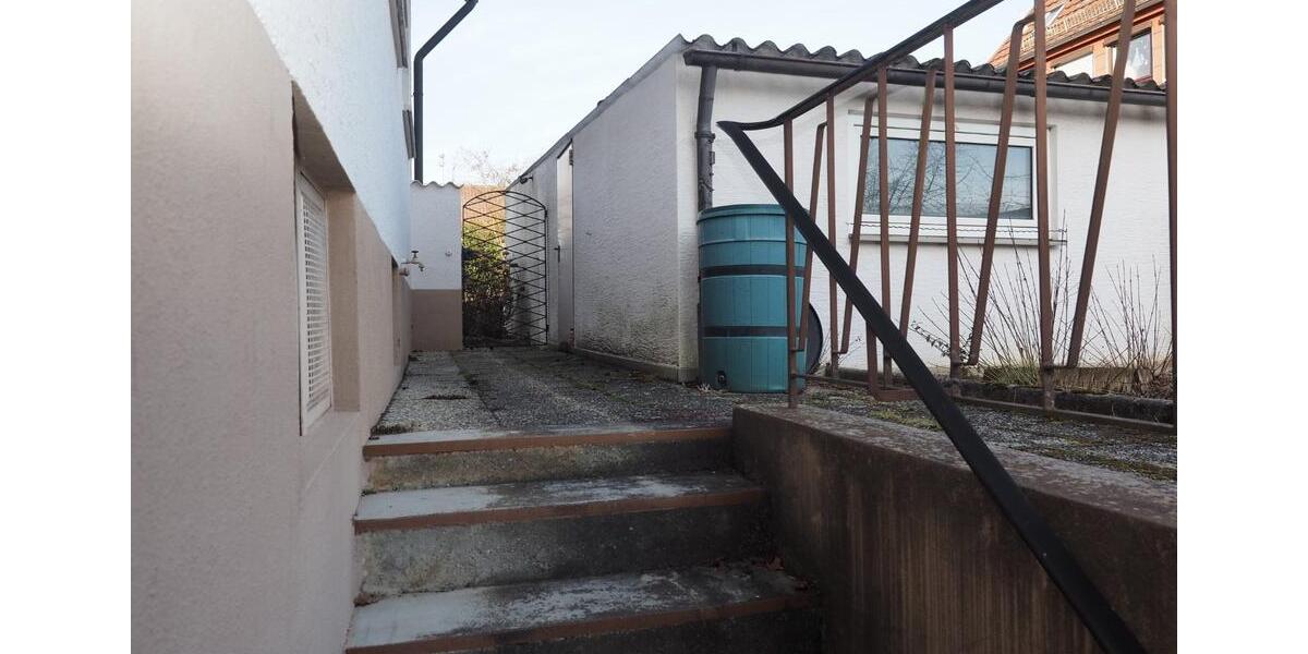 Einfamilienhaus Schwäbisch Gmünd - 9 Zimmer, 185 m&sup2;, 499.000&euro; | Angebot:25050487