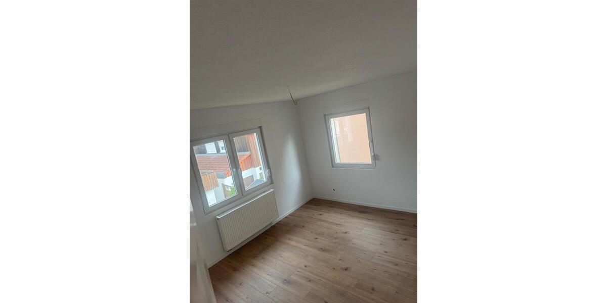 Etagenwohnung Aalen Unterkochen - 1.5 Zimmer, 28 m&sup2;, 642&euro; | Angebot:27597213